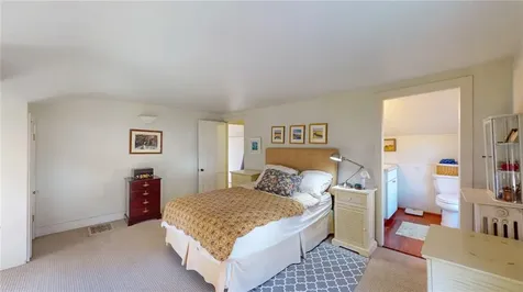 11 High Street Hopkinton RI 02804