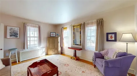 11 High Street Hopkinton RI 02804