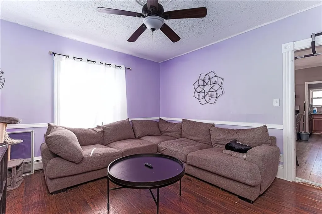 11 Appleton Avenue Pawtucket RI 02860