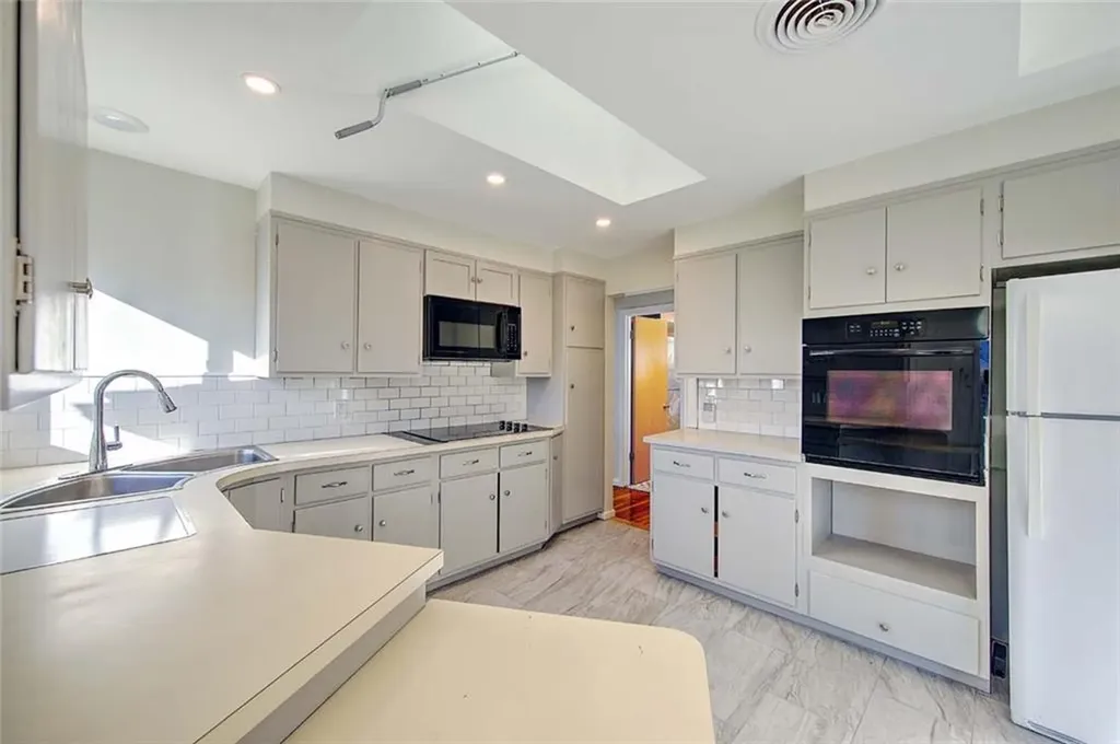 78 Devonshire Street Providence RI 02908