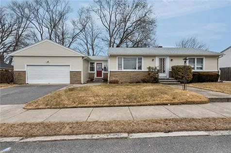 151 Chestnut Hill Avenue Cranston RI 02920