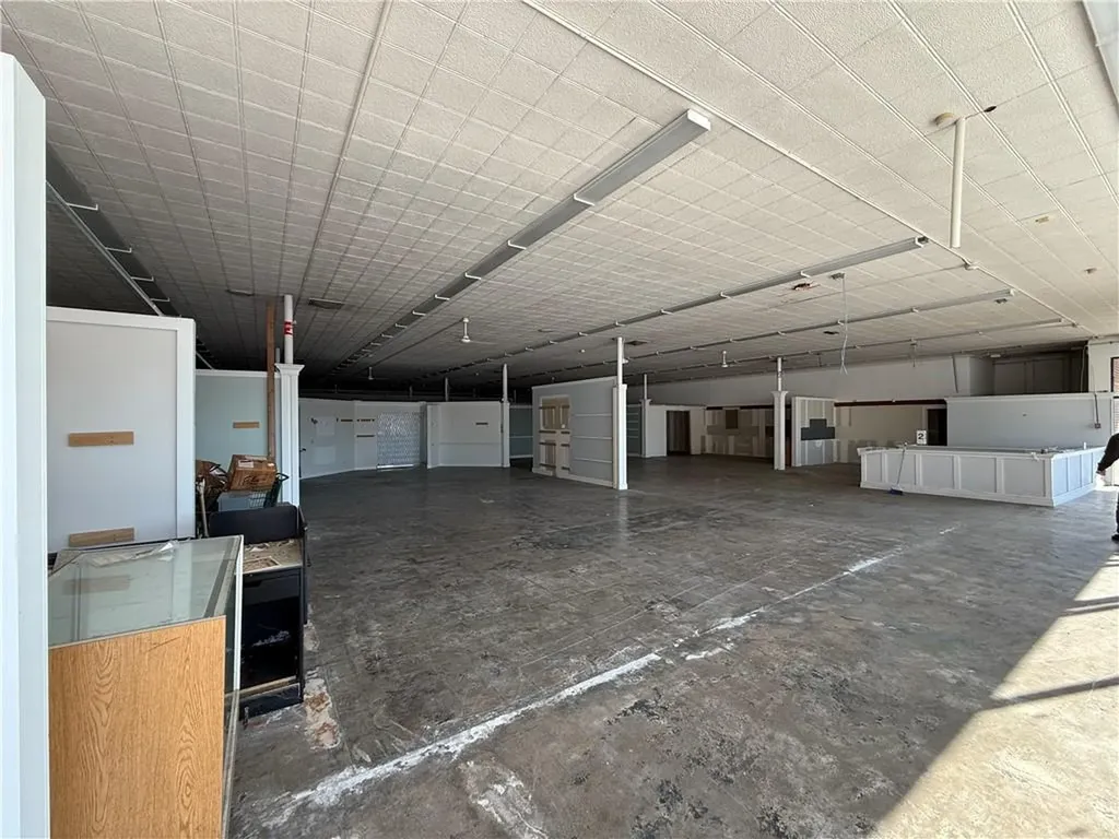 98 Main Street Westerly RI 02891