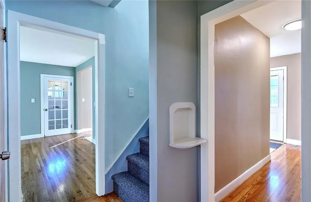 66 Tyndall Avenue Providence RI 02908