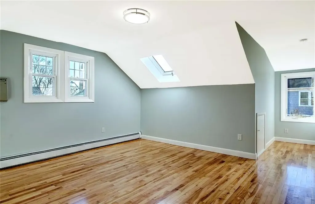 66 Tyndall Avenue Providence RI 02908