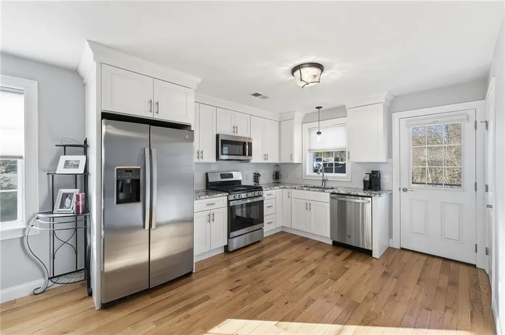 1 Winston Way Johnston RI 02919