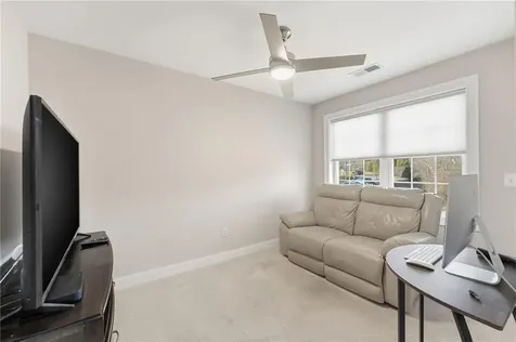 1 Winston Way Johnston RI 02919