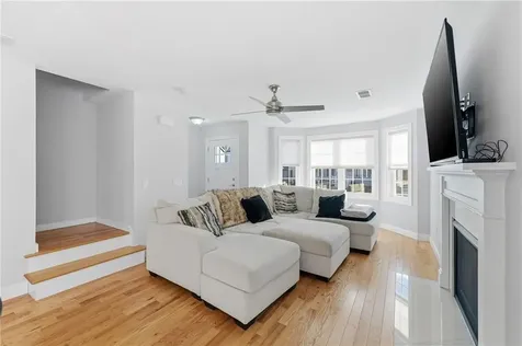 1 Winston Way Johnston RI 02919