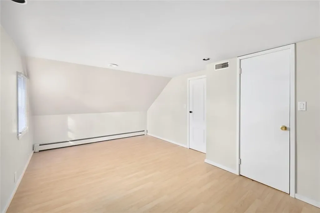 123 Harrington Avenue Warwick RI 02888