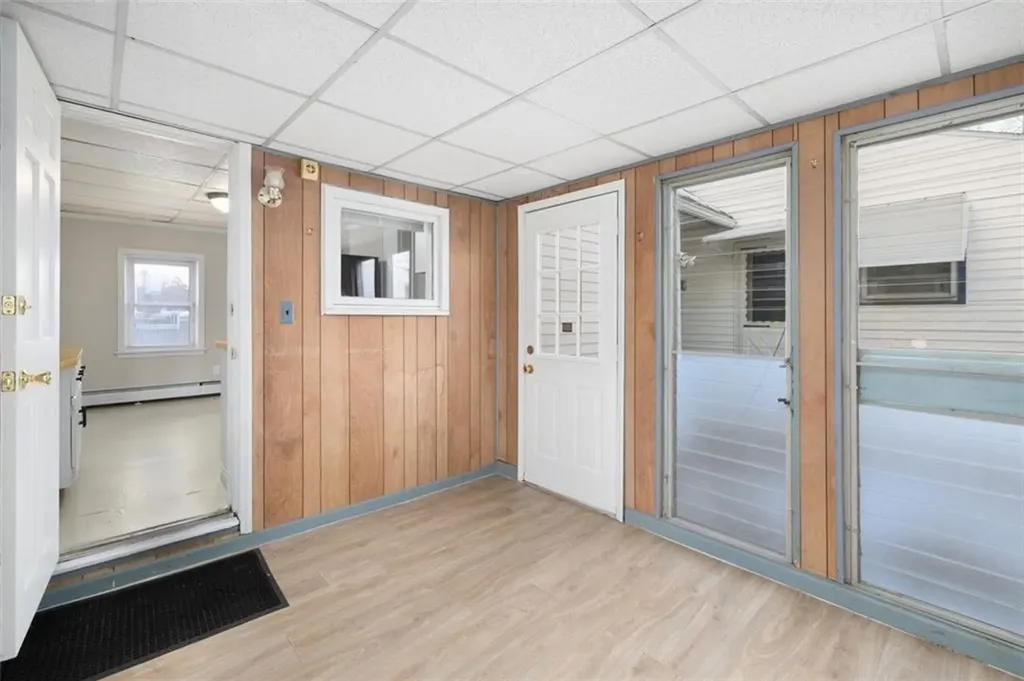 123 Harrington Avenue Warwick RI 02888