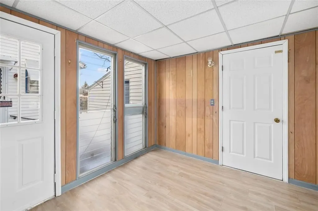 123 Harrington Avenue Warwick RI 02888