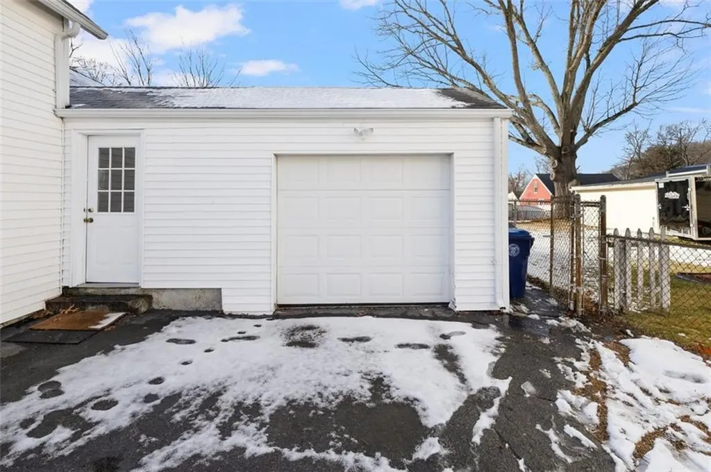 123 Harrington Avenue Warwick RI 02888