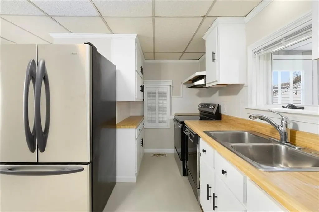 123 Harrington Avenue Warwick RI 02888