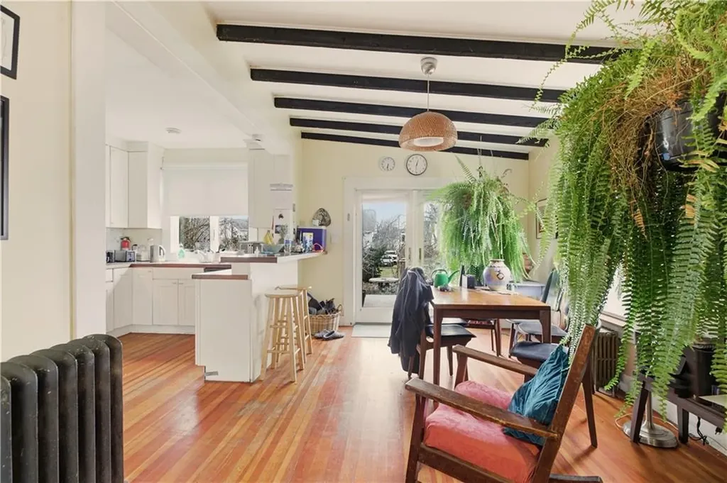 51 Warner Street Newport RI 02840