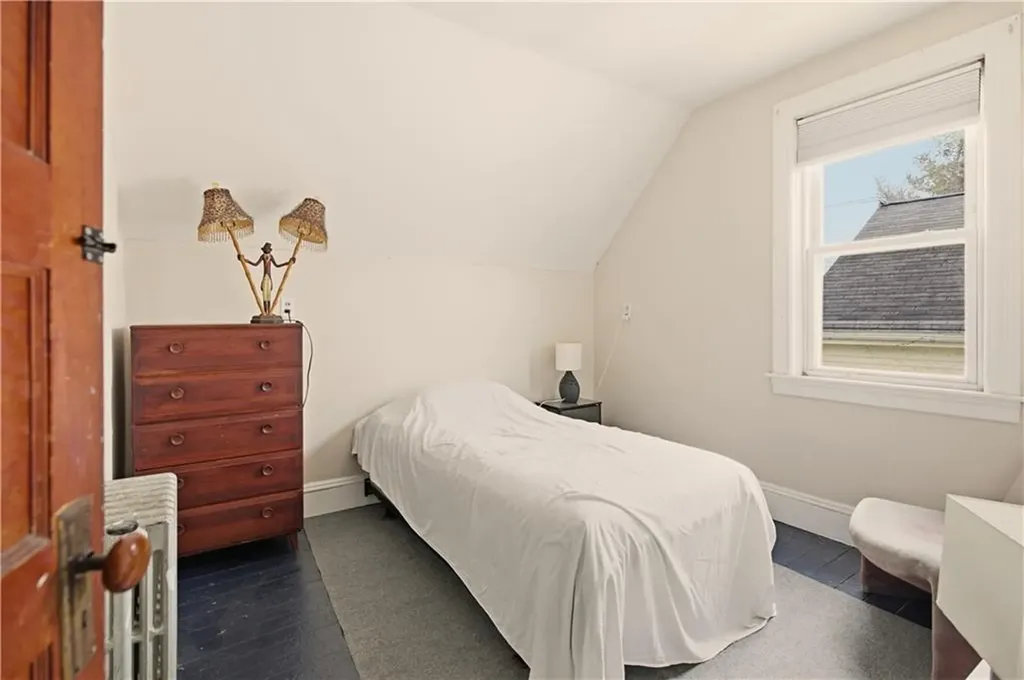 51 Warner Street Newport RI 02840