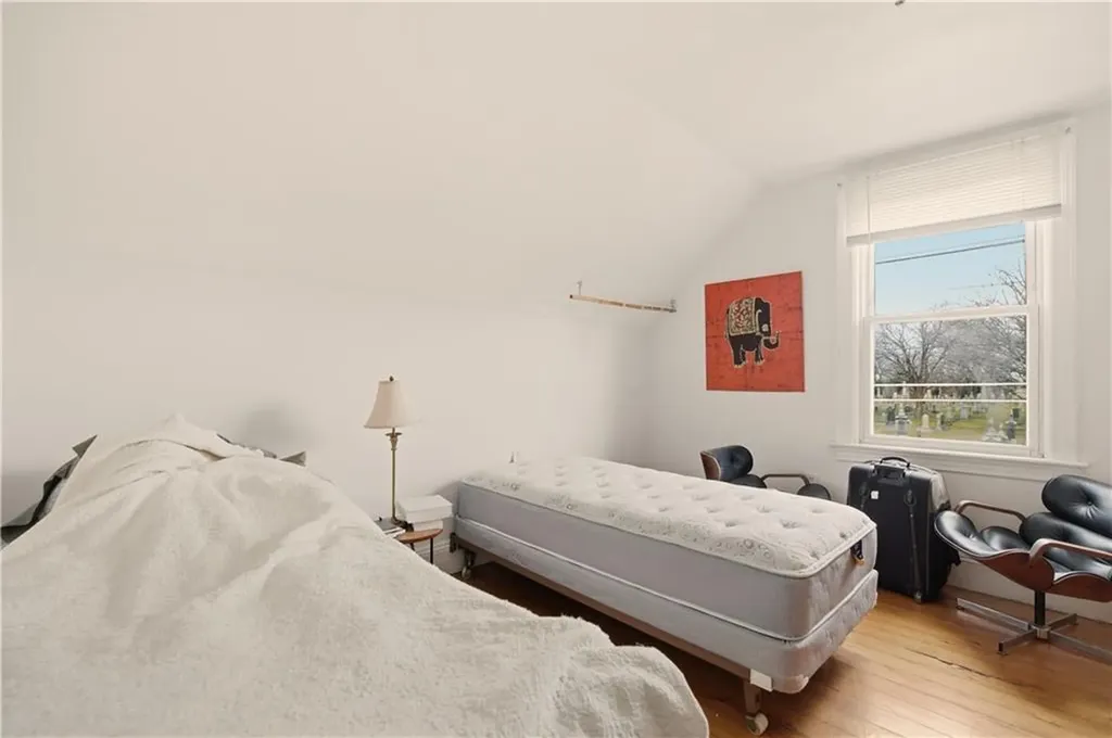 51 Warner Street Newport RI 02840