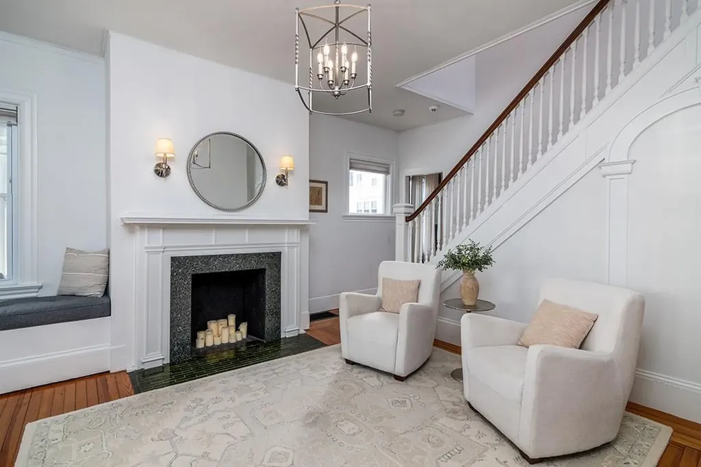 15 Humboldt Avenue Providence RI 02906