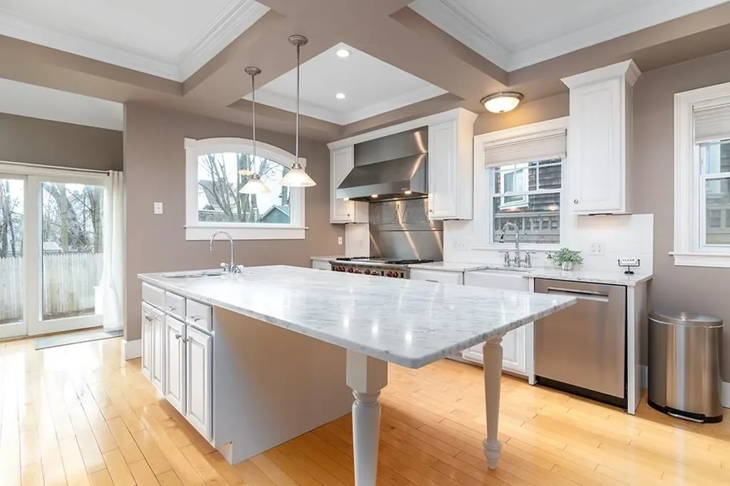 15 Humboldt Avenue Providence RI 02906