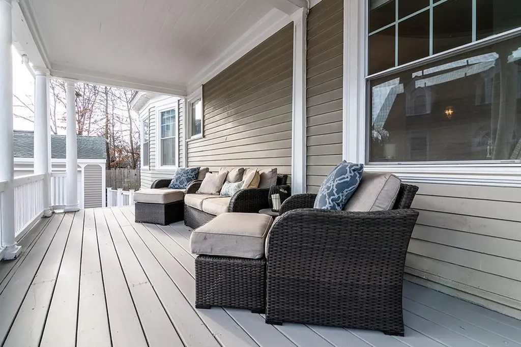 15 Humboldt Avenue Providence RI 02906