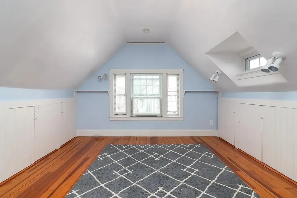 15 Humboldt Avenue Providence RI 02906