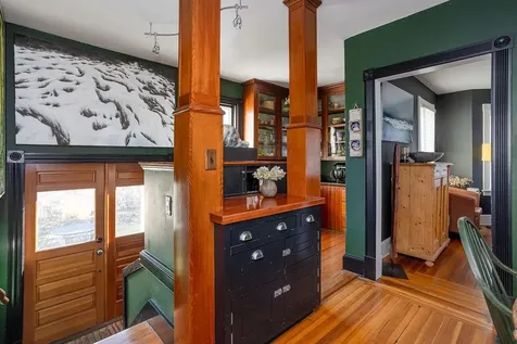 27 Hall Avenue Newport RI 02840