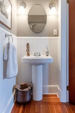 27 Hall Avenue Newport RI 02840