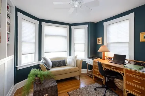 27 Hall Avenue Newport RI 02840