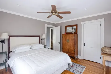 27 Hall Avenue Newport RI 02840