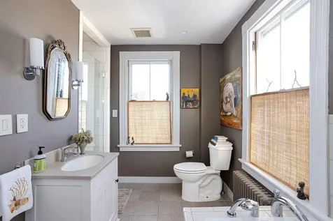 27 Hall Avenue Newport RI 02840