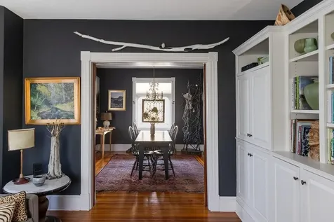 27 Hall Avenue Newport RI 02840