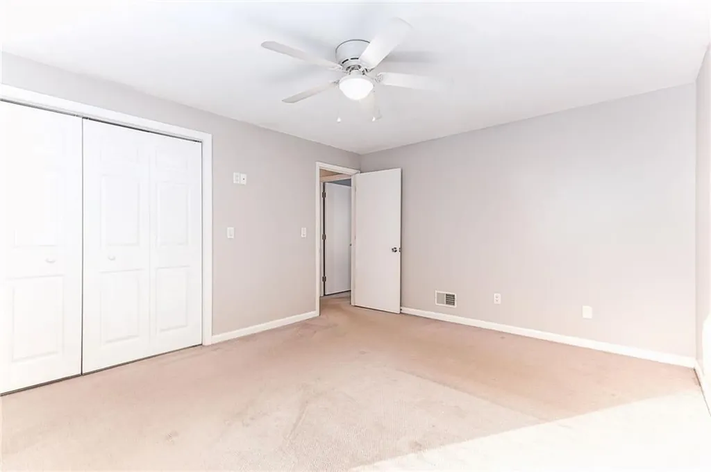 52 Kristee Circle West Warwick RI 02893