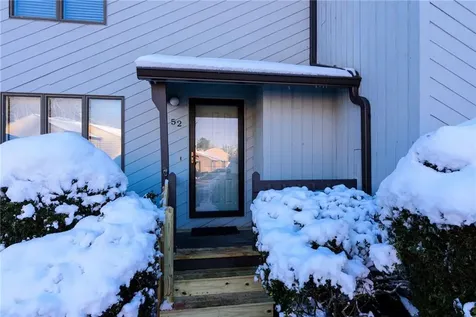 52 Kristee Circle West Warwick RI 02893