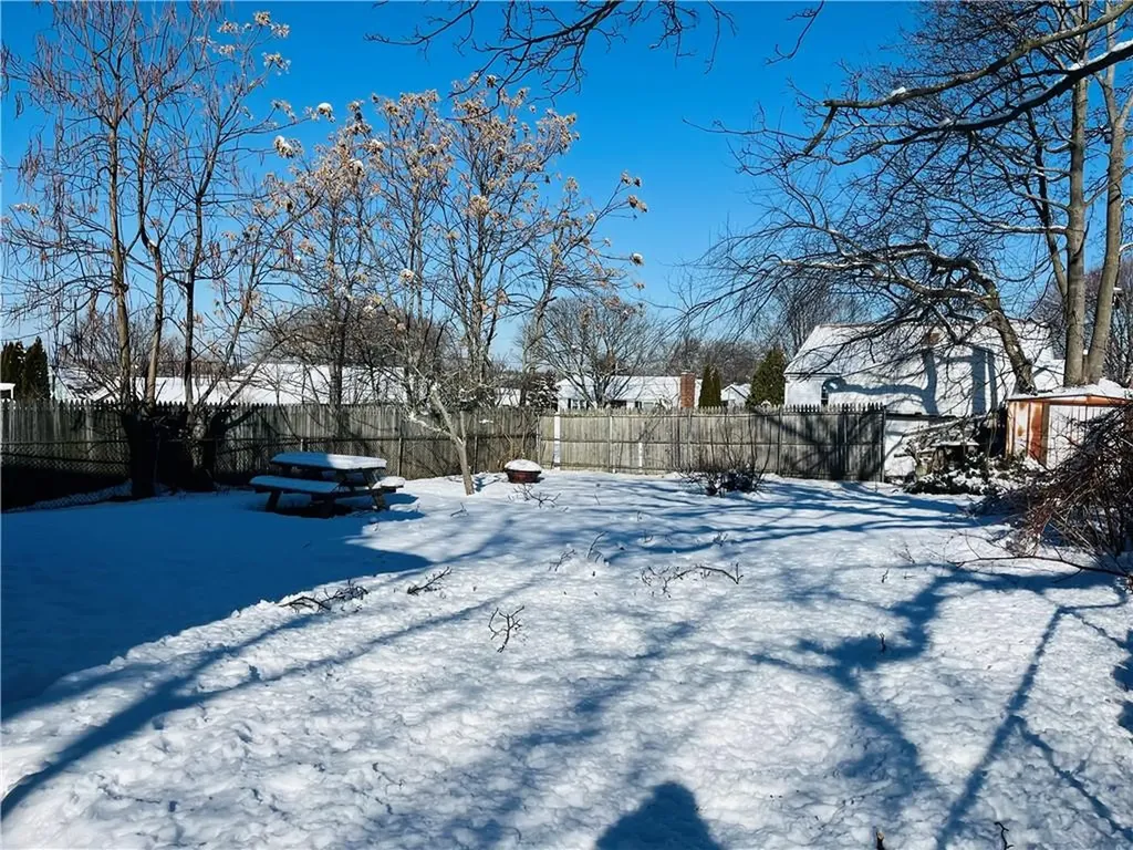 184 Vincent Avenue East Providence RI 02914