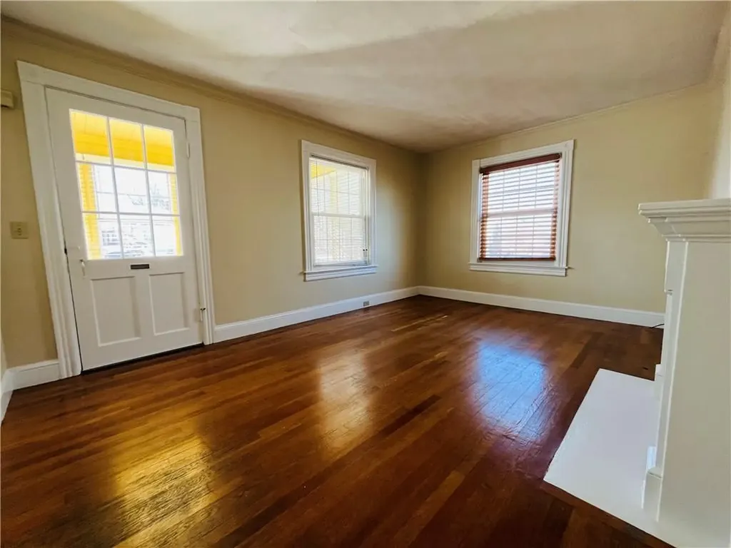 184 Vincent Avenue East Providence RI 02914