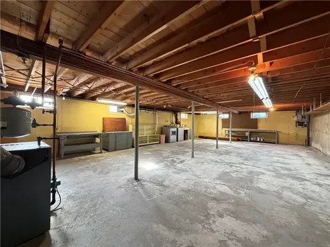 175 Gervais Street Coventry RI 02816