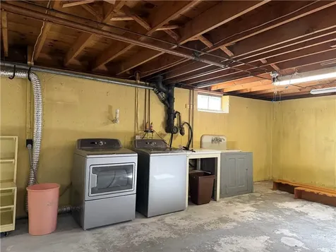 175 Gervais Street Coventry RI 02816