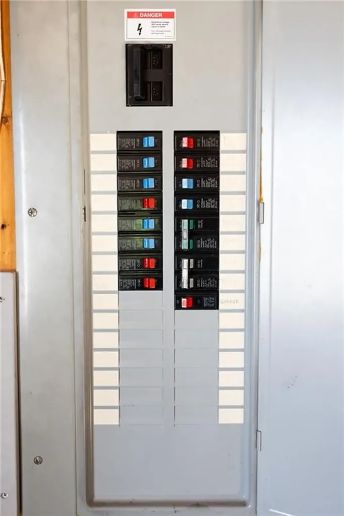 82 Belair Avenue Attleboro MA 02703