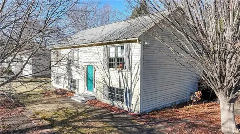 82 Belair Avenue Attleboro MA 02703