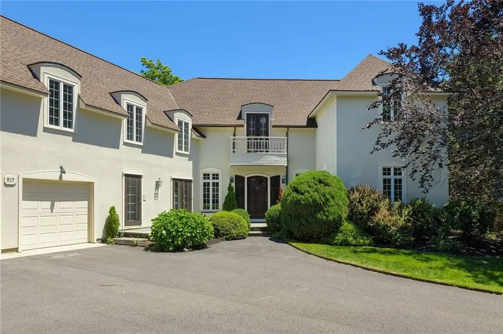 517 Tuckerman Avenue Middletown RI 02842