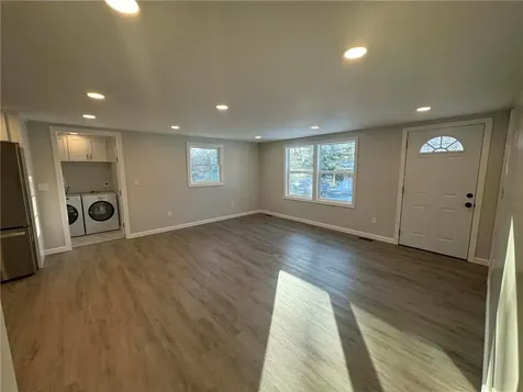 240 Brayton Road Tiverton RI 02878