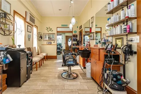 3357 East Main Road Portsmouth RI 02871