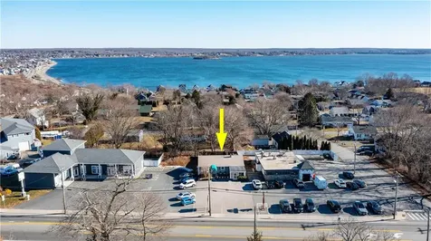3357 East Main Road Portsmouth RI 02871