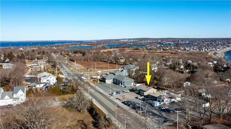 3357 East Main Road Portsmouth RI 02871