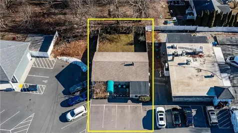 3357 East Main Road Portsmouth RI 02871