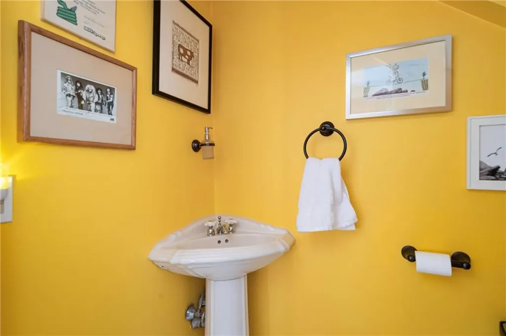 10 Slocum Street Providence RI 02909