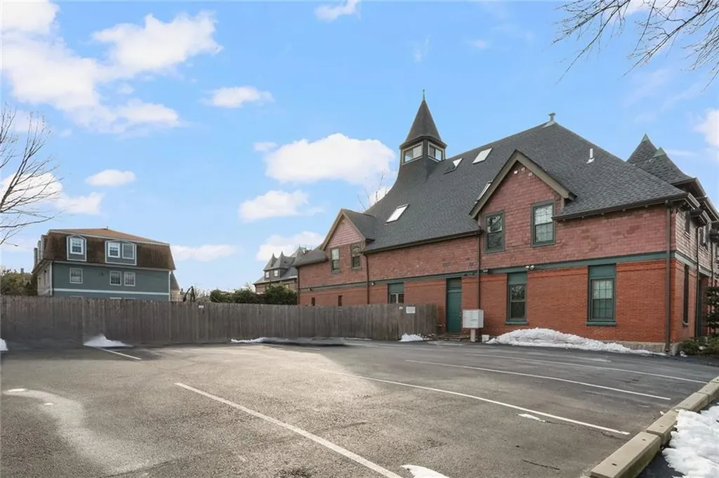 10 Slocum Street Providence RI 02909