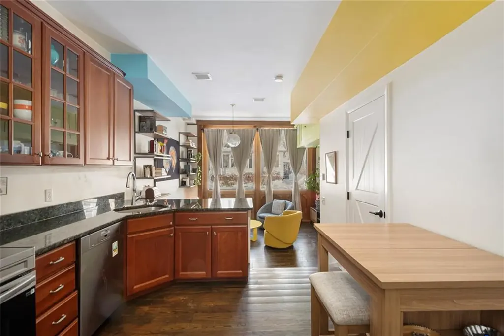 10 Slocum Street Providence RI 02909