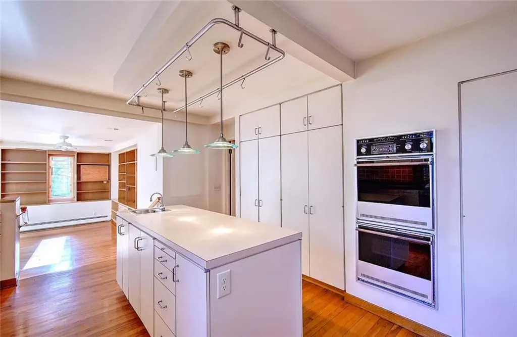 39 Harwich Road Providence RI 02906