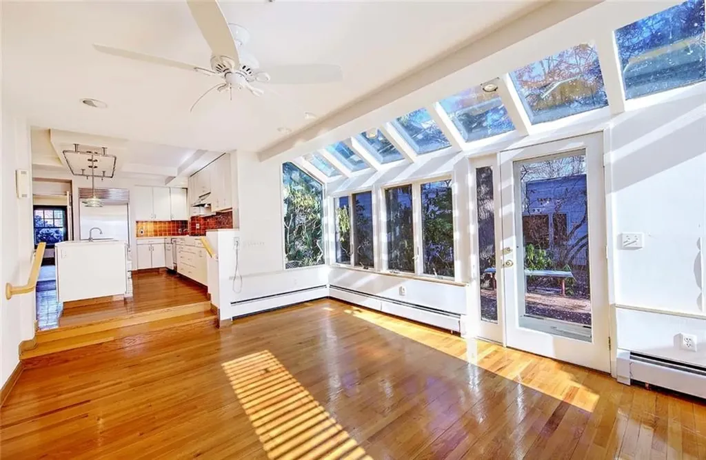 39 Harwich Road Providence RI 02906