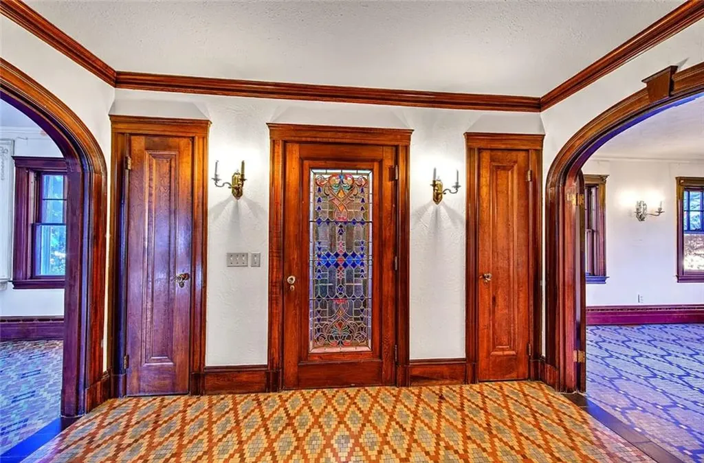 39 Harwich Road Providence RI 02906