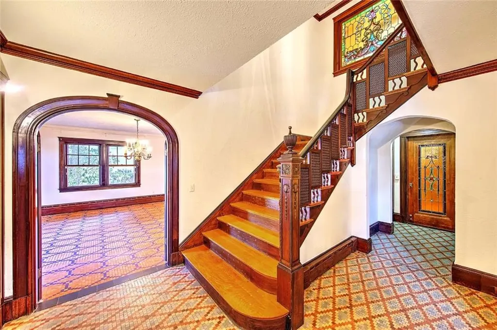 39 Harwich Road Providence RI 02906